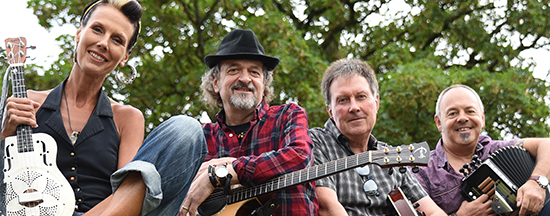 the Jigantics - band photo